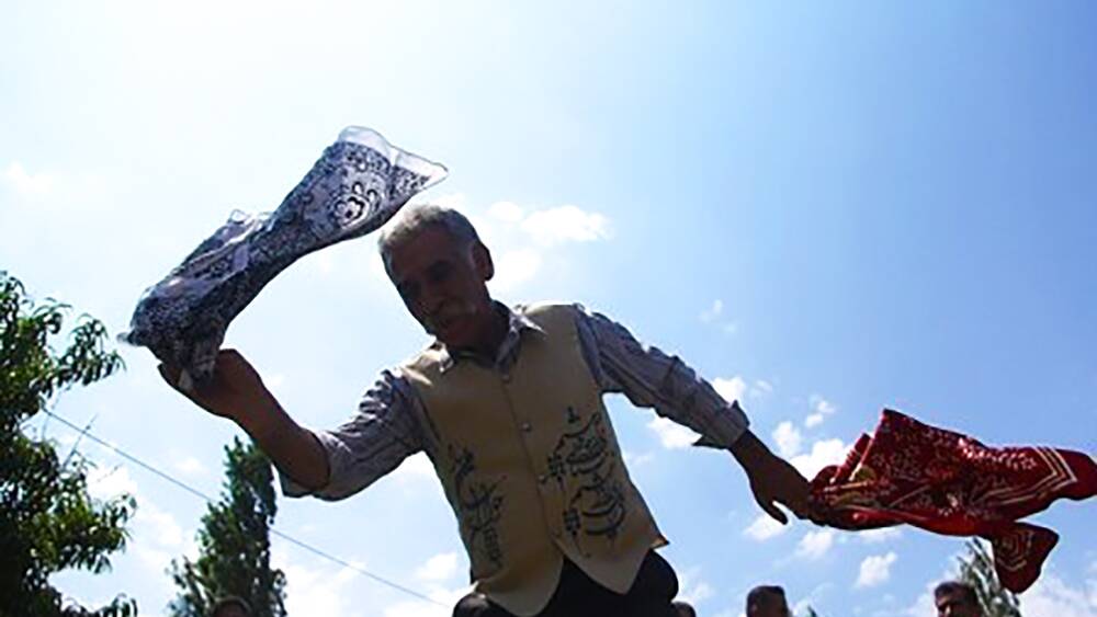 Танец мазандарани (сема, лак сари сема, чаке сема)